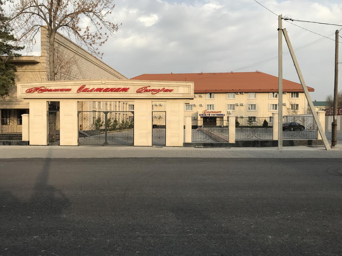 塔尔迪库尔干 Saltanat酒店 外观 照片